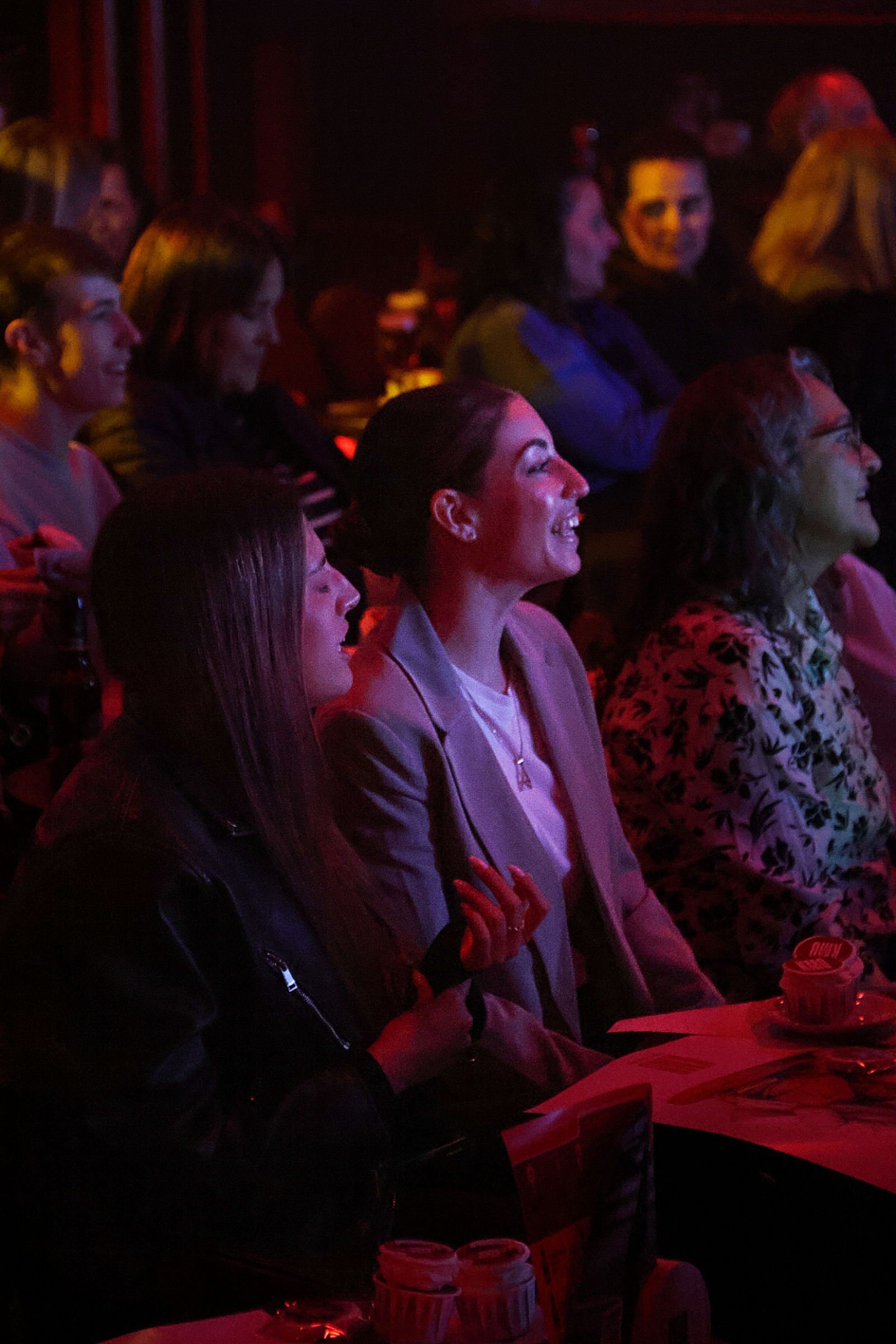 Picsart_25-11-14_12-00-11-070