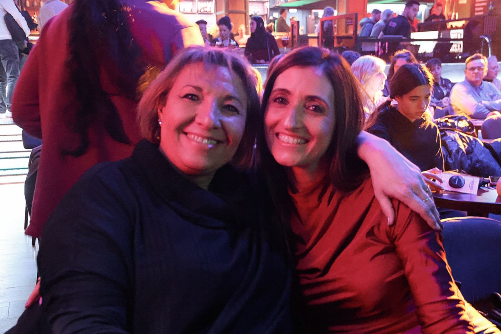 Picsart_25-11-14_12-01-29-241